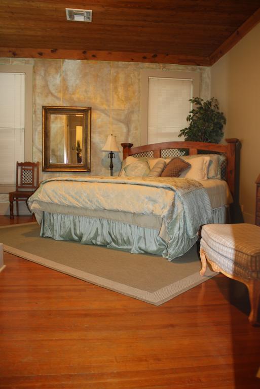 Crystal River Inn San Marcos Bilik gambar